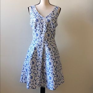 Taylor Dress Blue and White